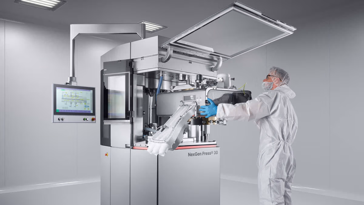 Next generation tablet compression unit