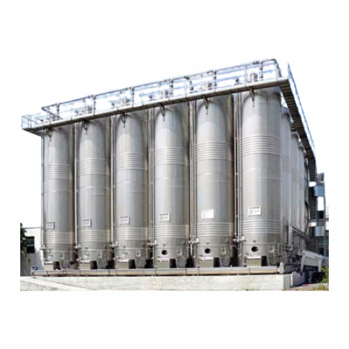 Vertical red wine tank