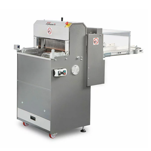 Reciprocating blades slicer for bread