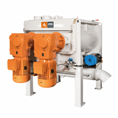 Double shaft batch mixer for chocolate production