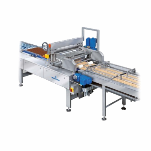 Hollow wafer spreading machine for consistent coating