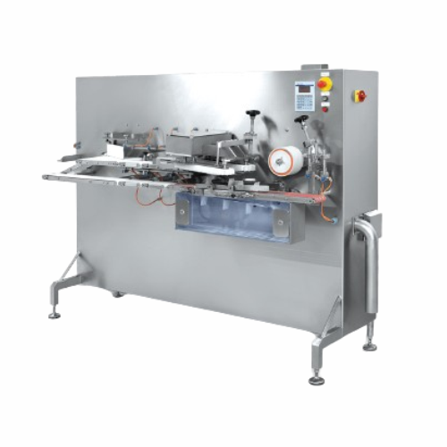 Cheese packaging system for mixed cheese types