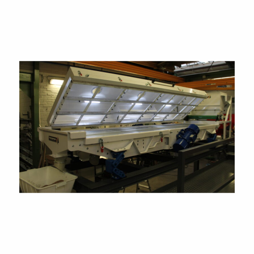 Vibrating calibration system for seed sieving