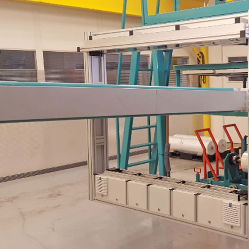 Sheet thickness analyzer for accurate measurement