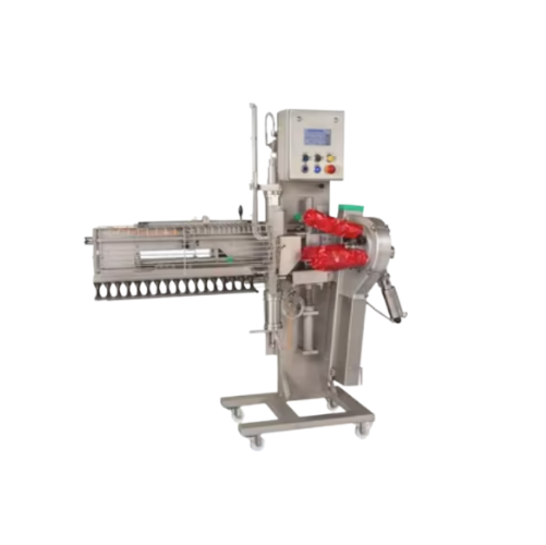 Automatic clipper for pre-tied casings