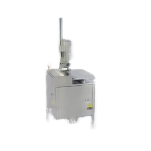 Air-powered vacuum packaging for poultry and meats