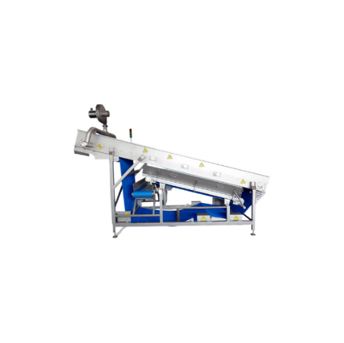 Knocker conveyor for fresh produce processing