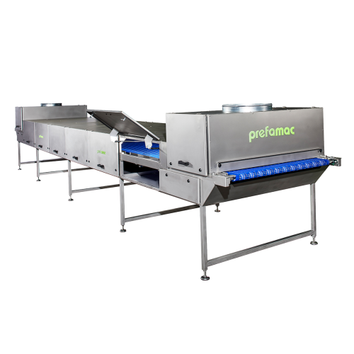 Cooling tunnel for industrial pre-cooling