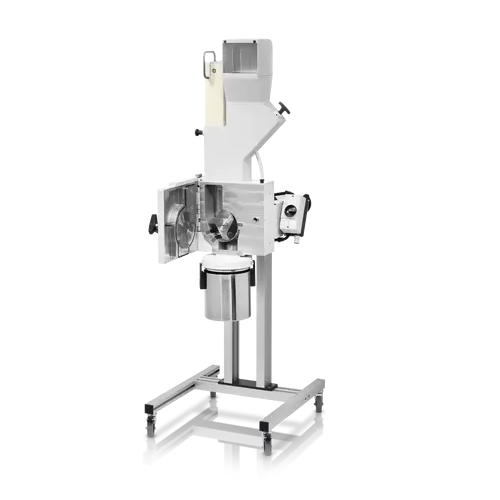 Cutting mill for soft and medium-hard materials