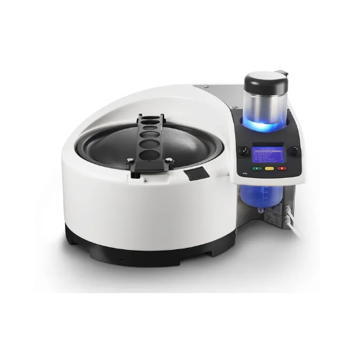 Benchtop evaporator for parallel chemistry and environmental testing