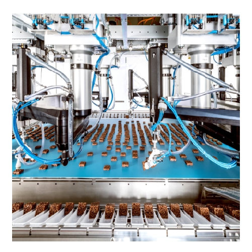 Pick and place robots for efficient product handling