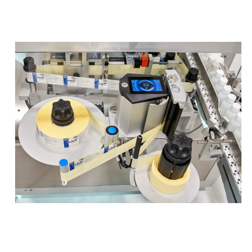 Automatic labelling system for pharmaceutical vials and bottles