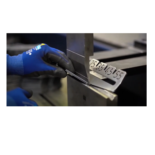 Precision metal bending and forming service