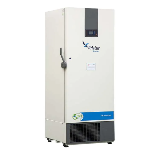 Upright ultra low temperature freezer for laboratory use