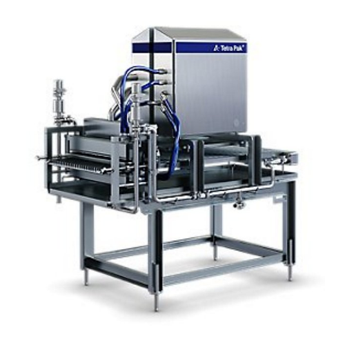 String cheese cutter for continuous production