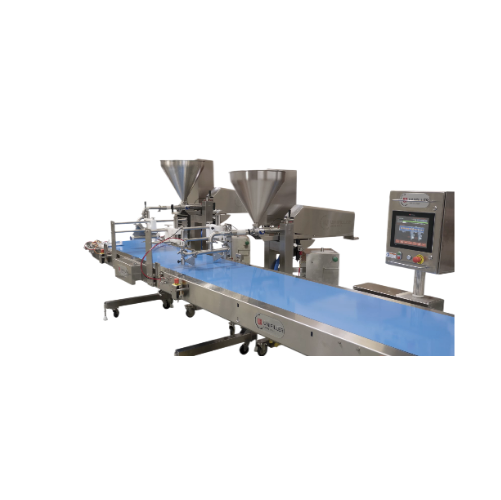 Industrial cake icing system