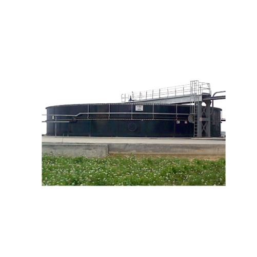 Central traction clarifiers for wastewater sludge removal