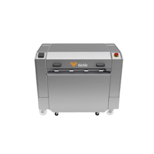 Tray cleaning system for double-edged and perforated trays