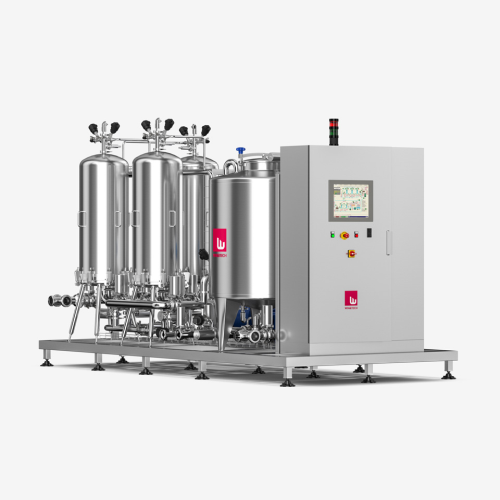 Frontal filtration system for wine clarification