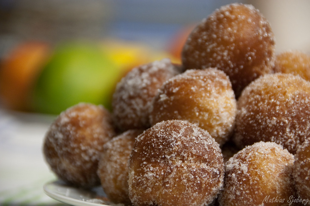 Ball donuts