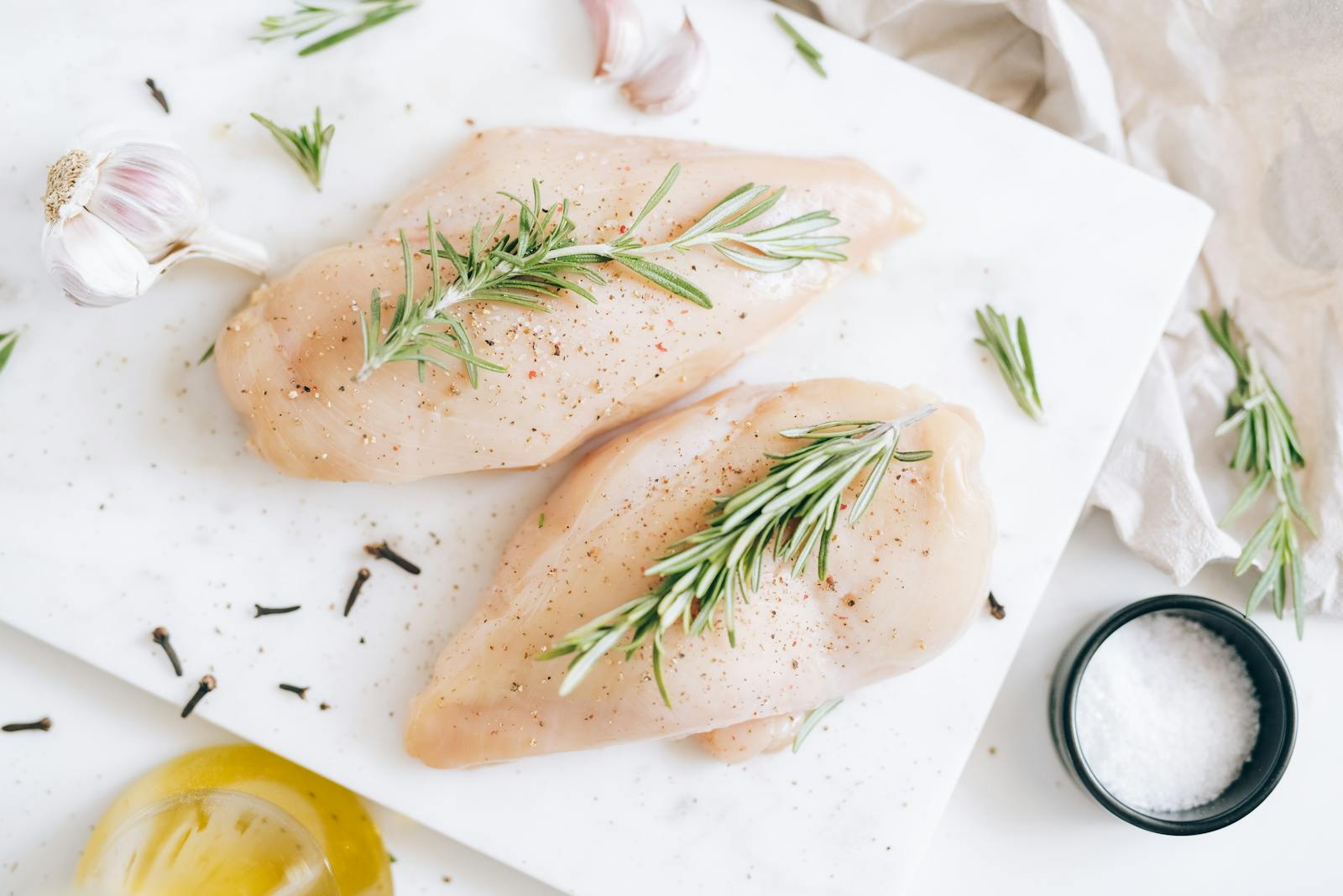 Multi-purpose batch cooker for meat, fish, and vegetables