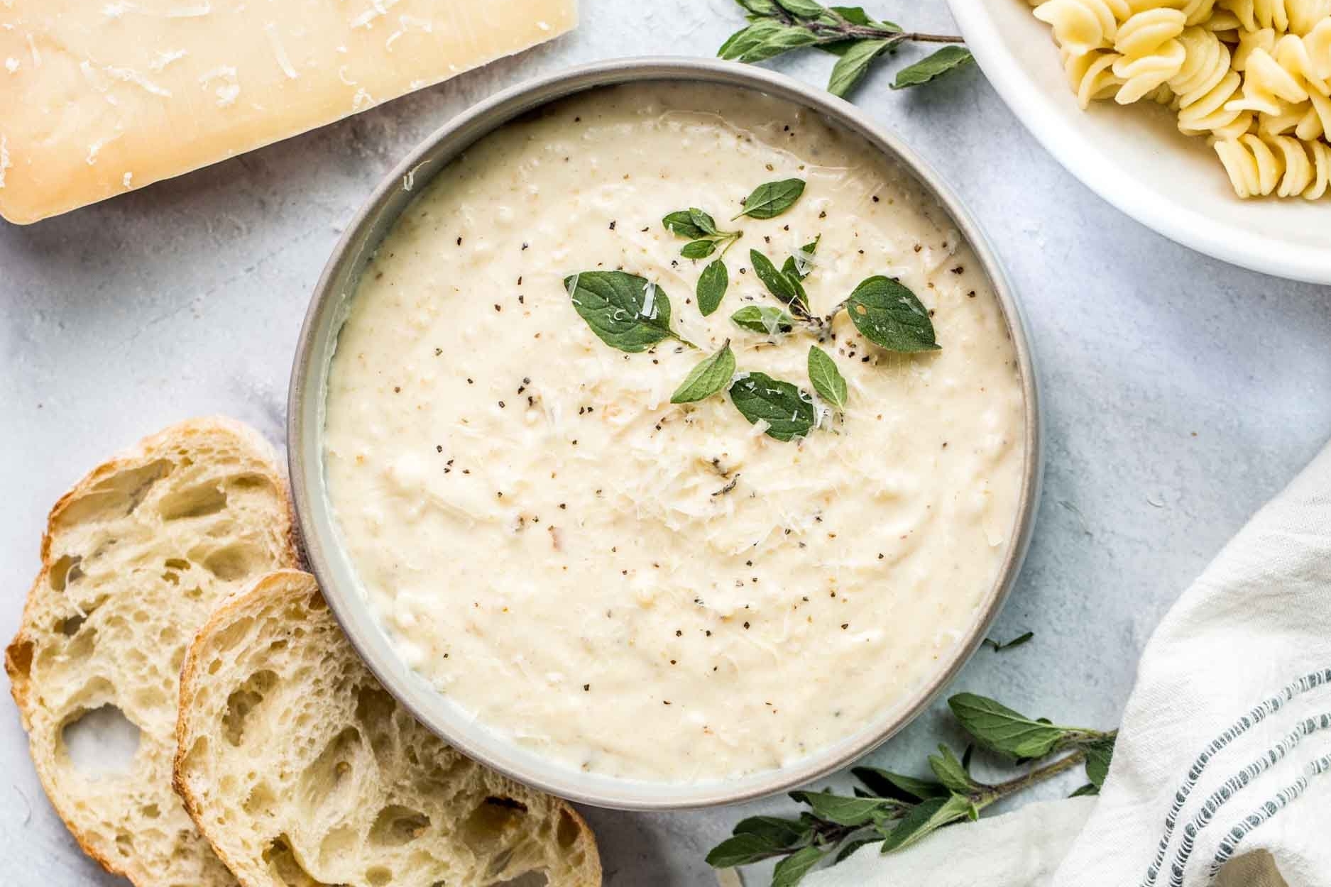 Alfredo sauce