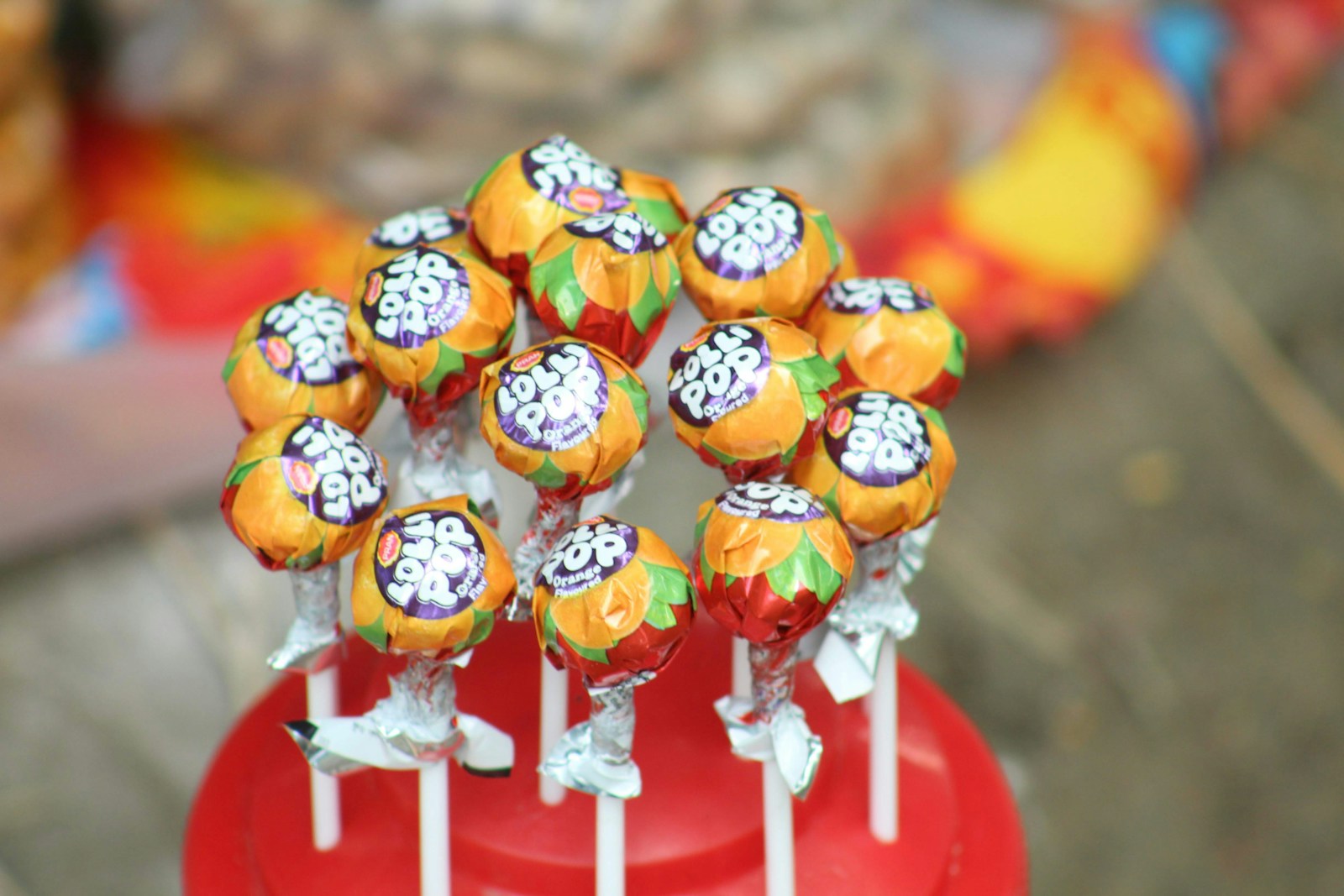 High-capacity lollipop former