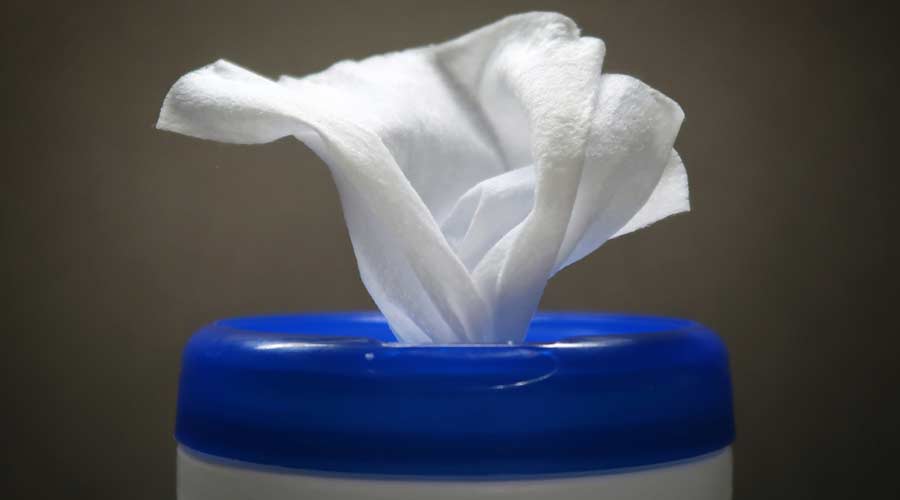 Cleaning wipes