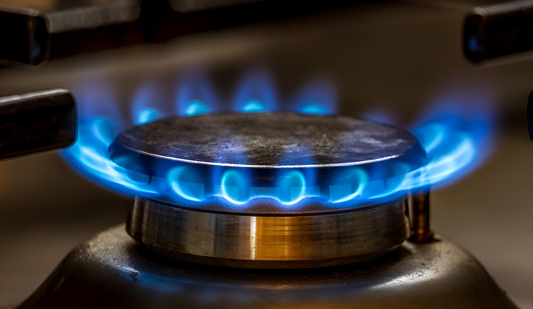 Gas