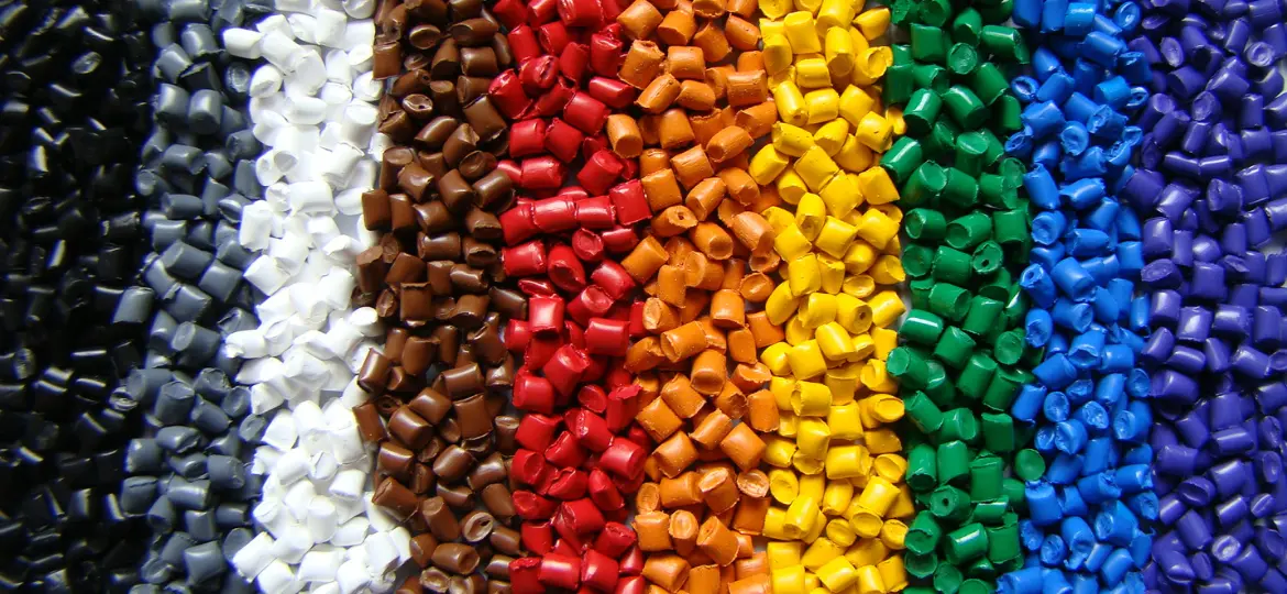 Color masterbatches