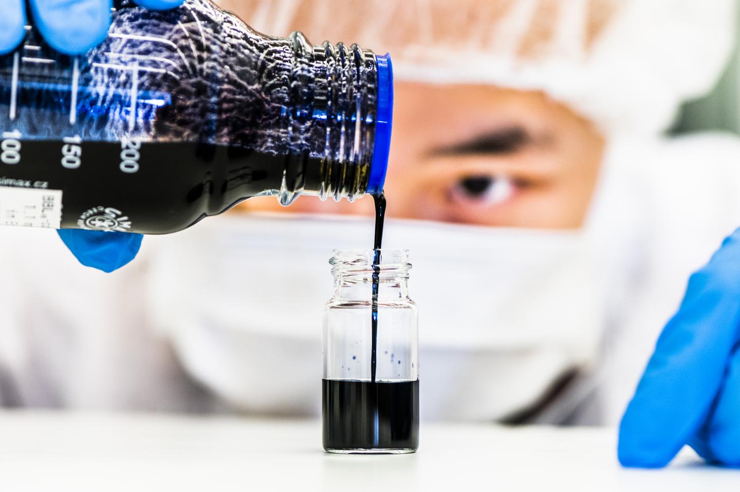 Conductive inks