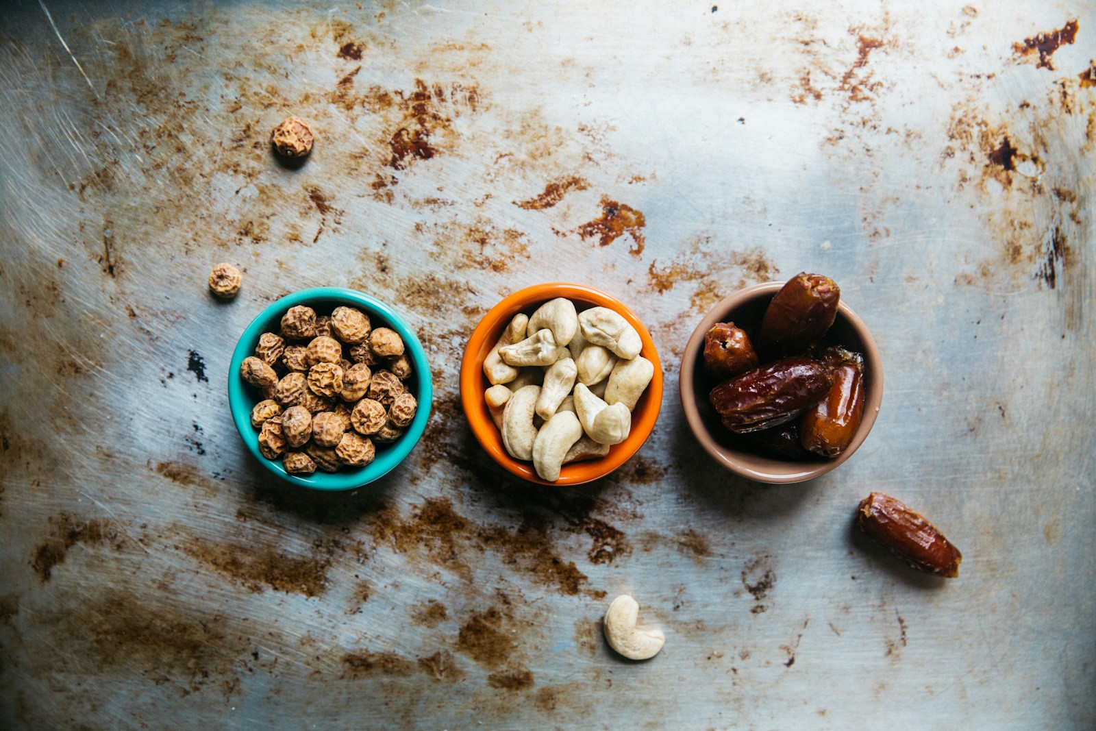 Coated nuts