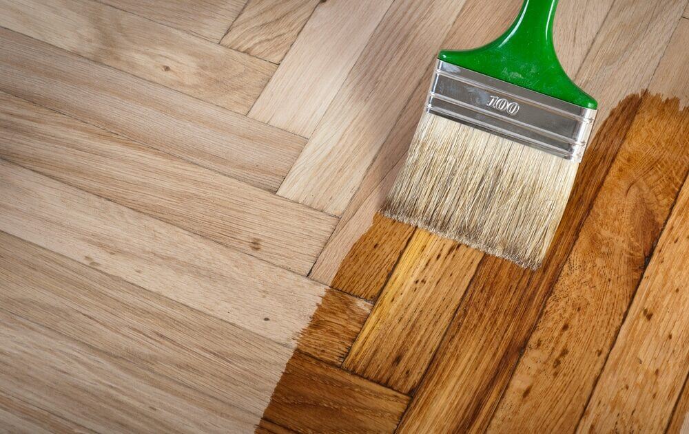 Polyurethane varnish