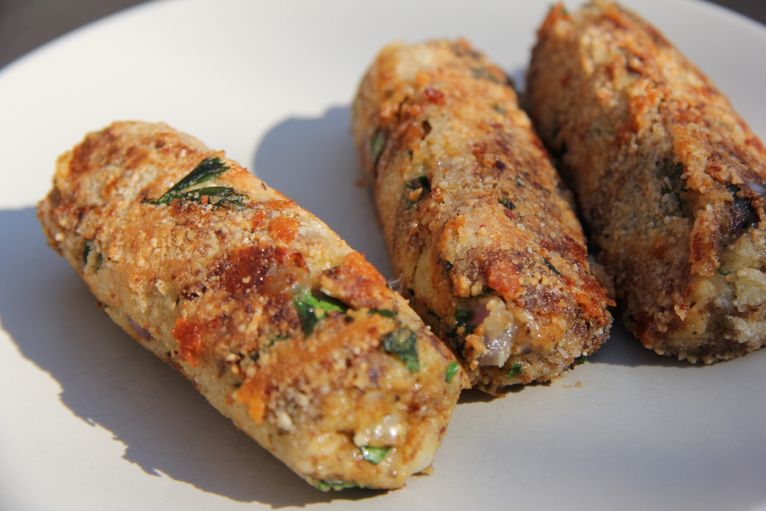 Vegetarian sausages