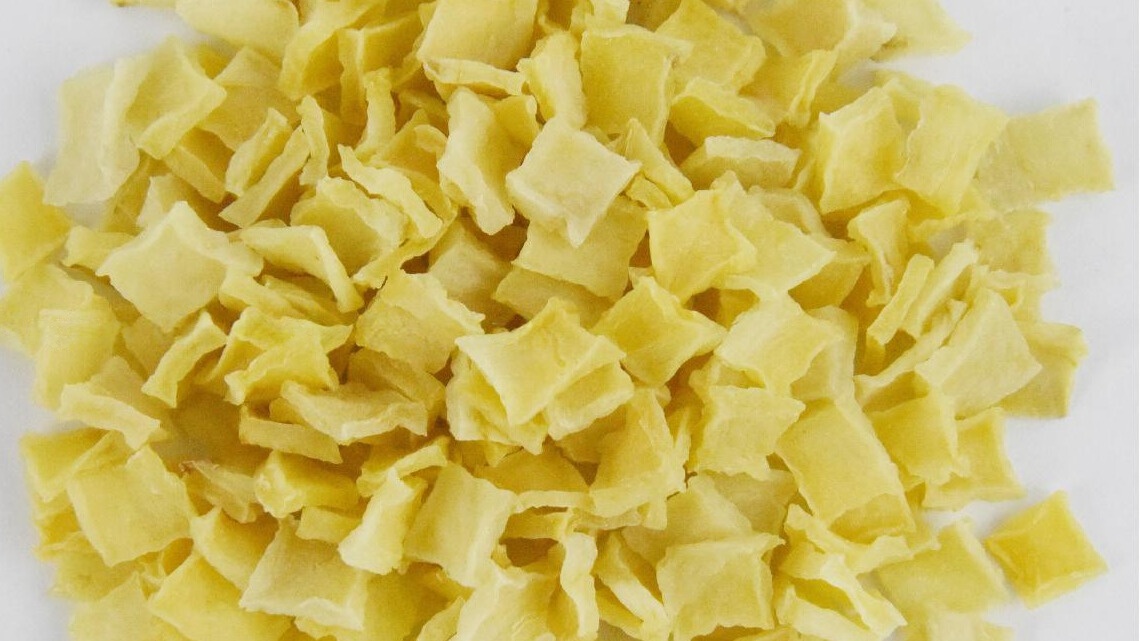 Dehydrated potato flakes