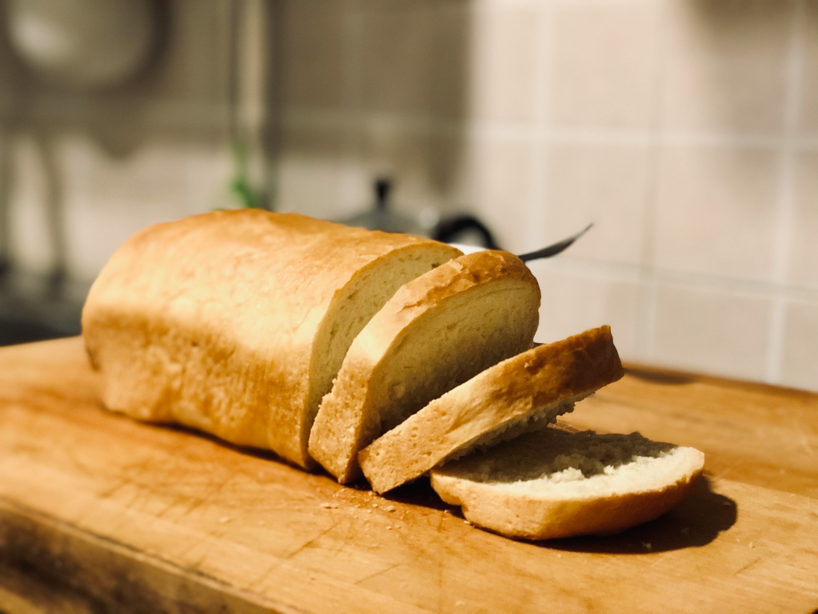 Tin bread